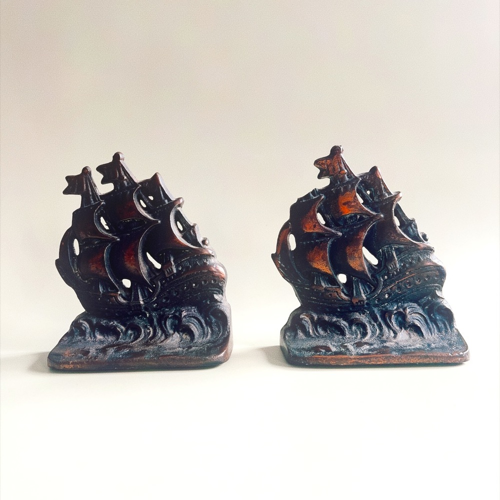 Cast Iron Ship Bookends (Pair)